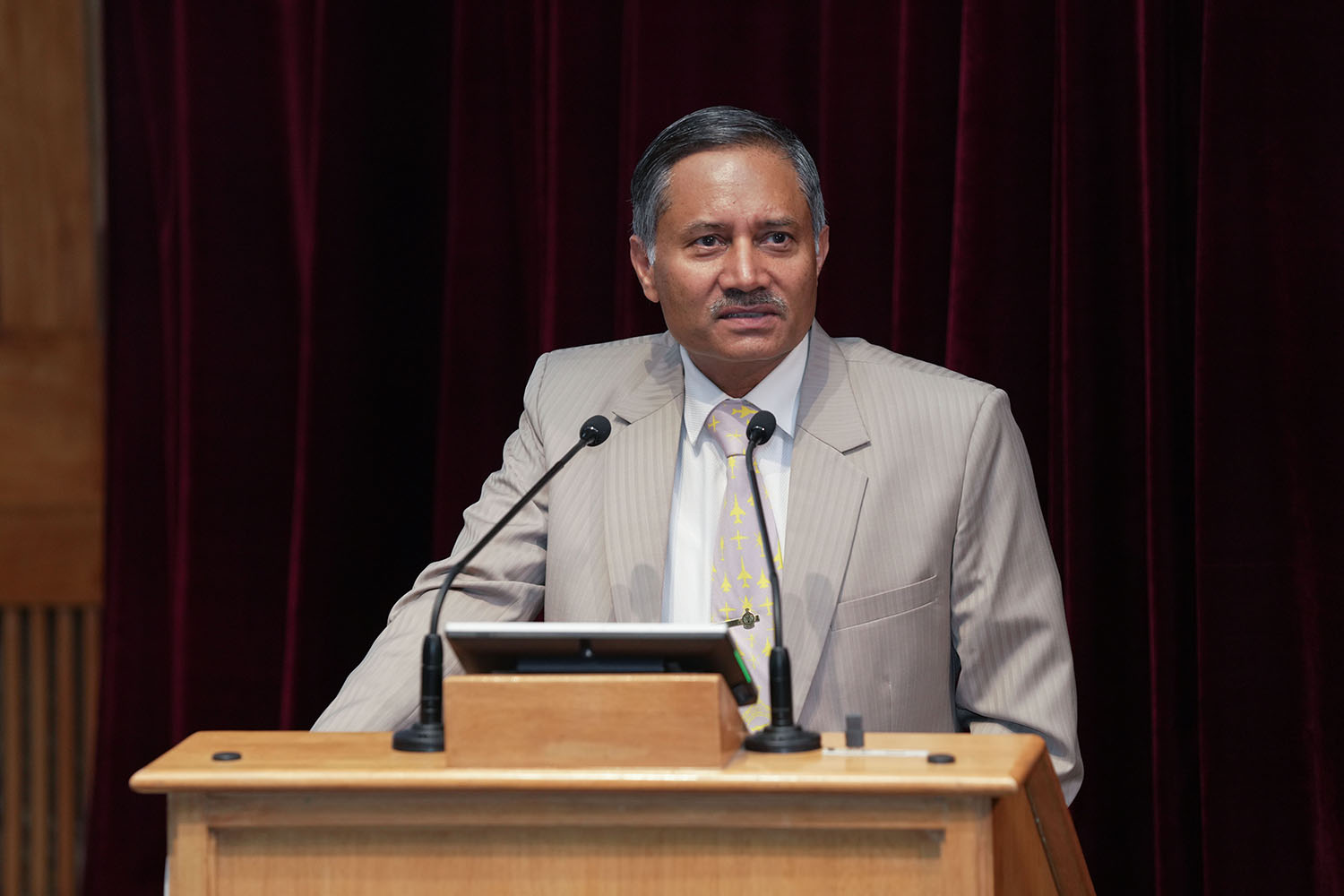 Air Marshal Awadhesh Kumar Bharti, SYSM, AVSM, VM (Retd.), former Deputy Chief of the Air Staff, delivers the keynote address on the topic, ‘Changing global battlefield dynamics and the capability roadmap for India’ at Shaurya.